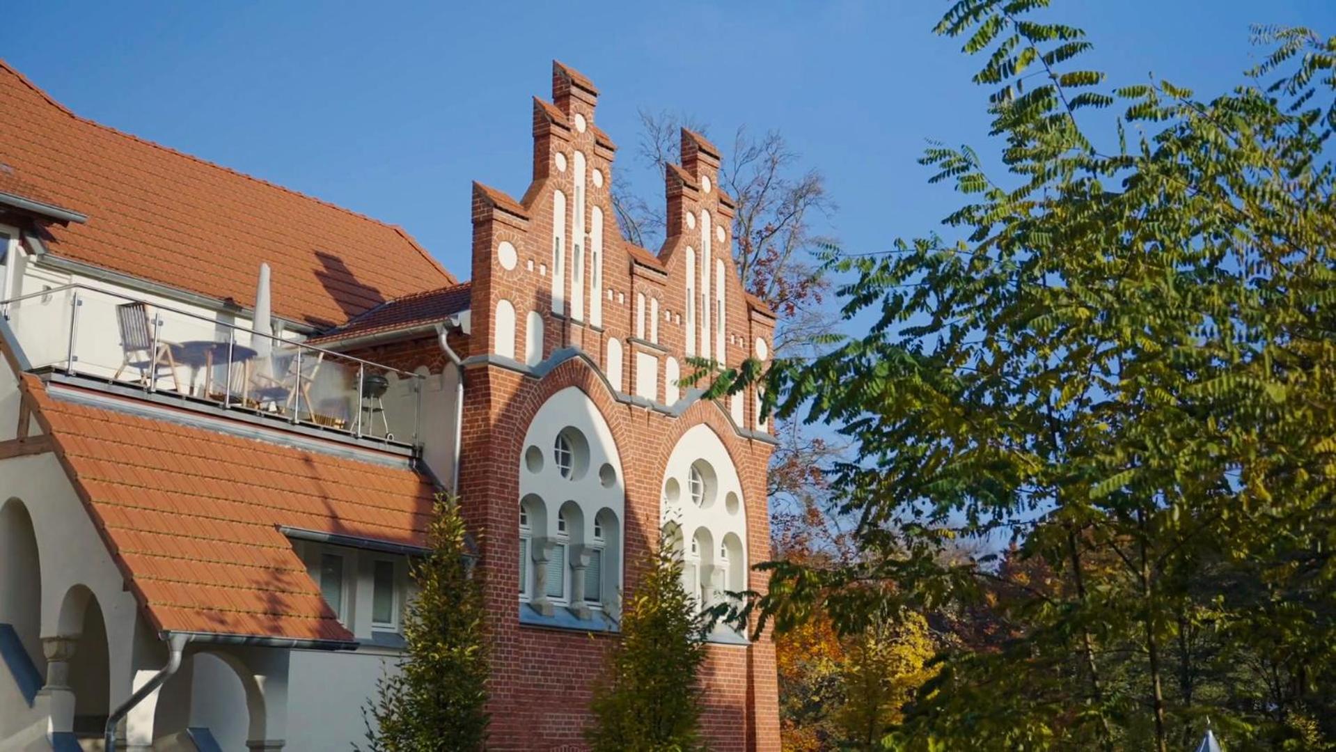 Parkresidenz Lychen, 4 *
